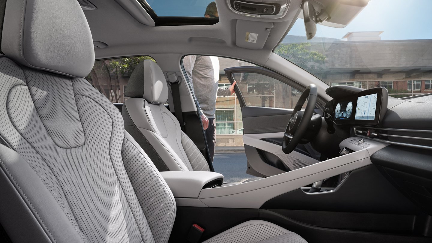2021 Elantra Interior