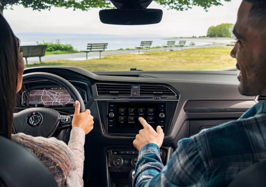 2021 Tiguan Center Stack