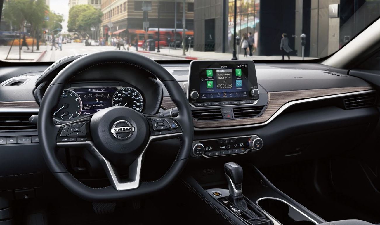 Steering Wheel in the 2021 Altima