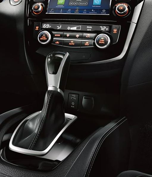 Controls in the 2021 Rogue Sport