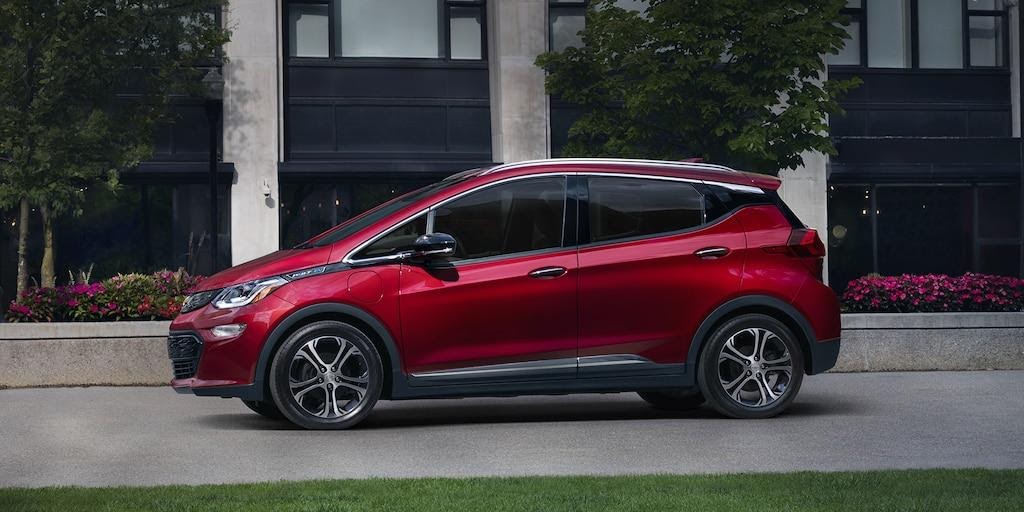 Chevrolet Bolt EV 2021 vs Hyundai Kona Electric 2021 en Chantilly, VA