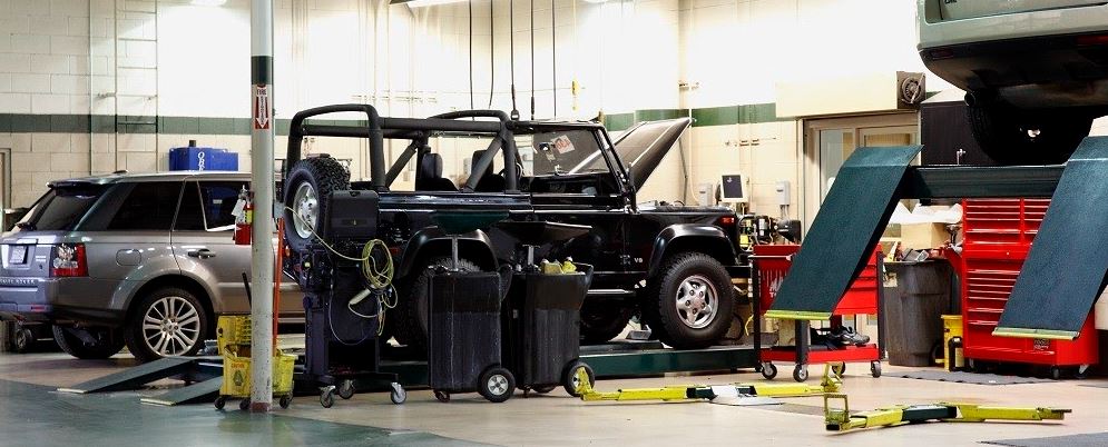 Oil Change Service in Indianapolis, IN