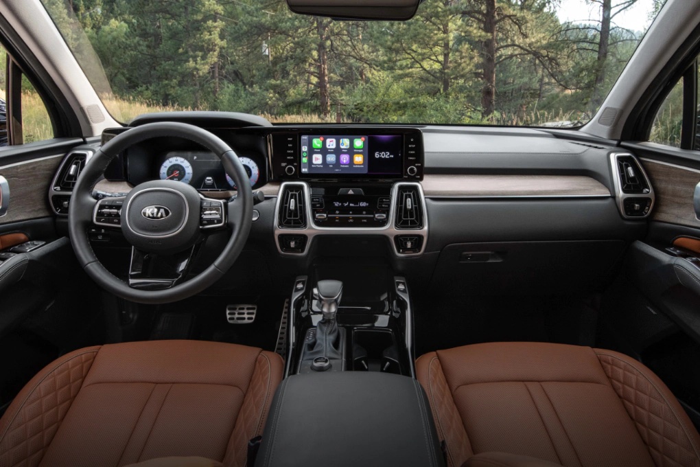 Interior of the 2021 Kia Sorento