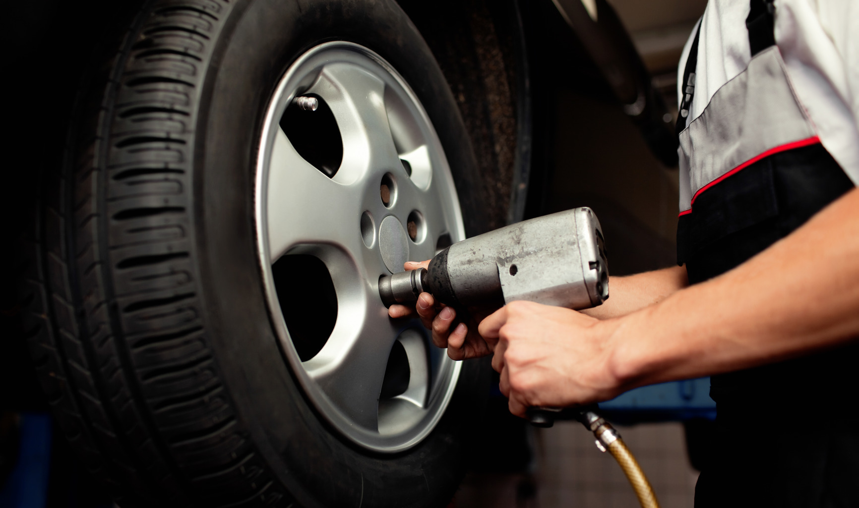 Flat Tire Service near Fairfax, VA