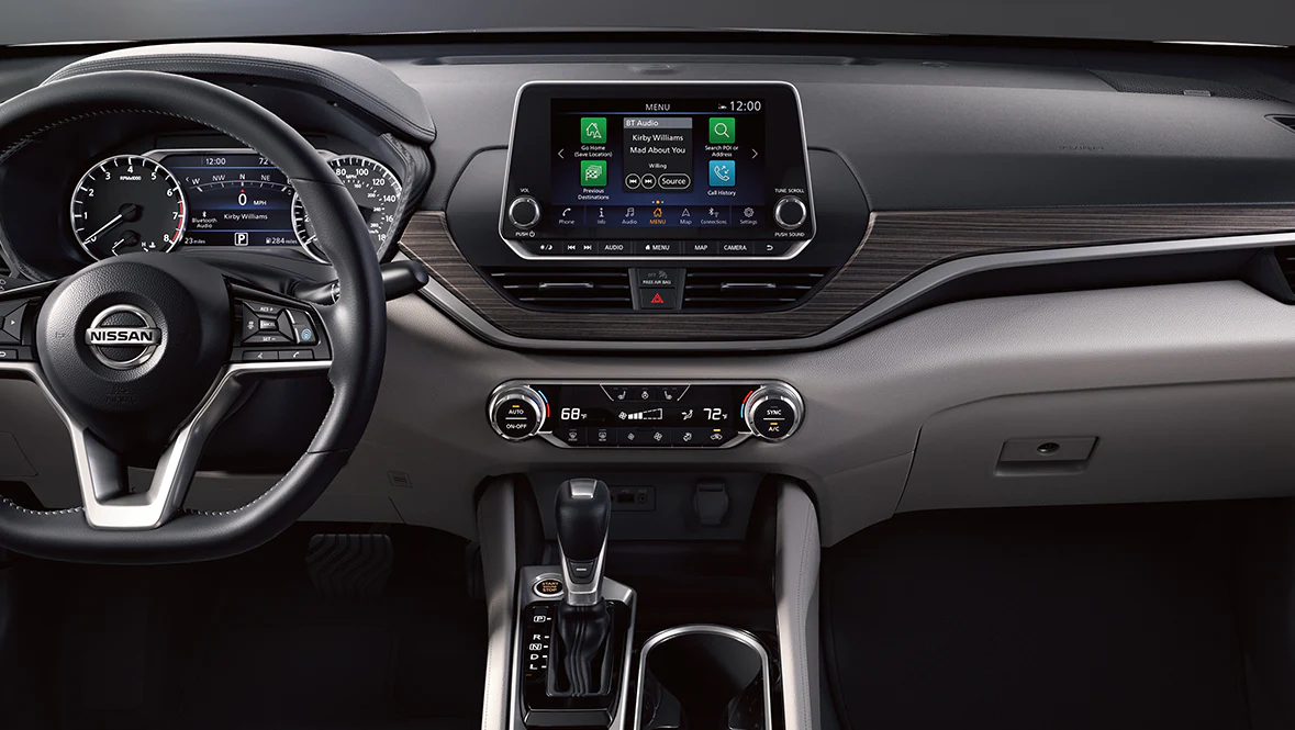 2021 Altima Dashboard