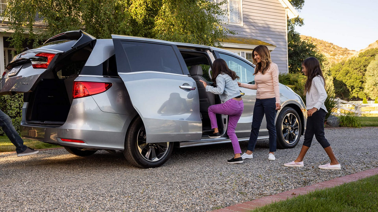 2022 Honda Odyssey Trim Levels near Houston, TX