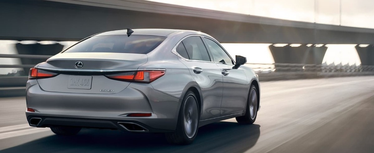 2021 Lexus ES 350 Trim Levels near Arlington, VA