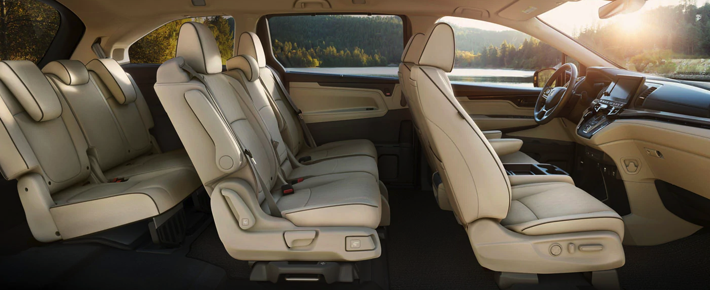 Interior of the 2022 Honda Odyssey