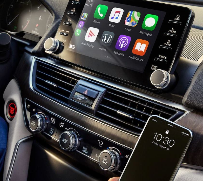 Apple CarPlay® in the 2021 Accord Hybrid