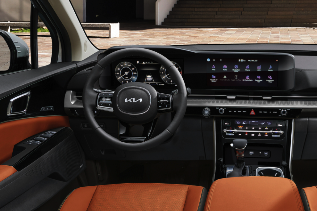 Modern Amenities in the 2022 Kia Carnival