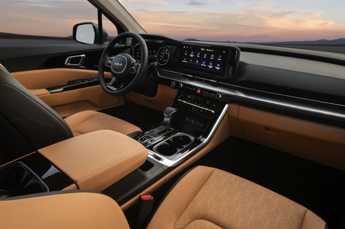 Interior of the 2022 Kia Carnival