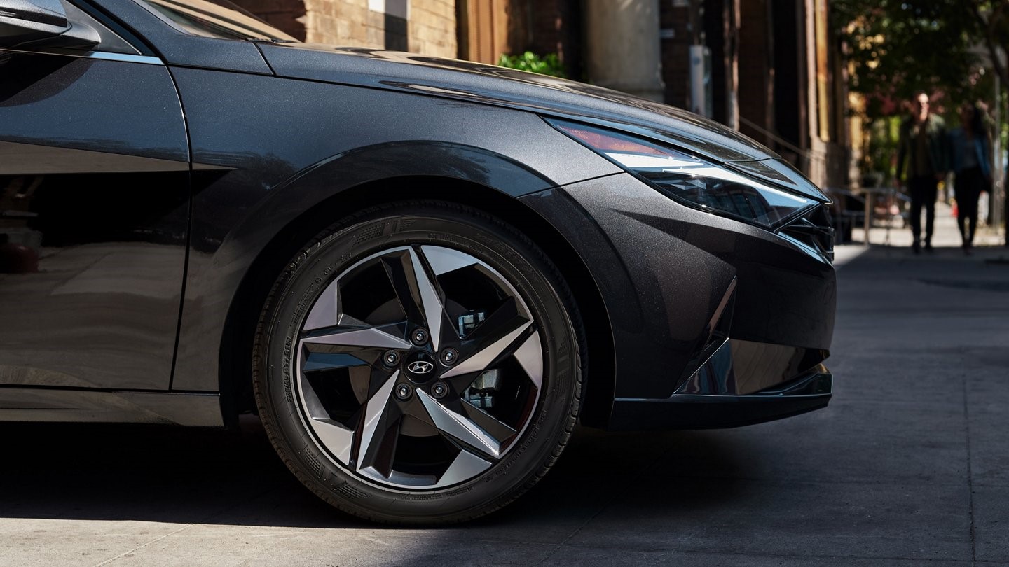 Las ruedas pueden ser de 15, 16, 17 o 18 pulgadas.