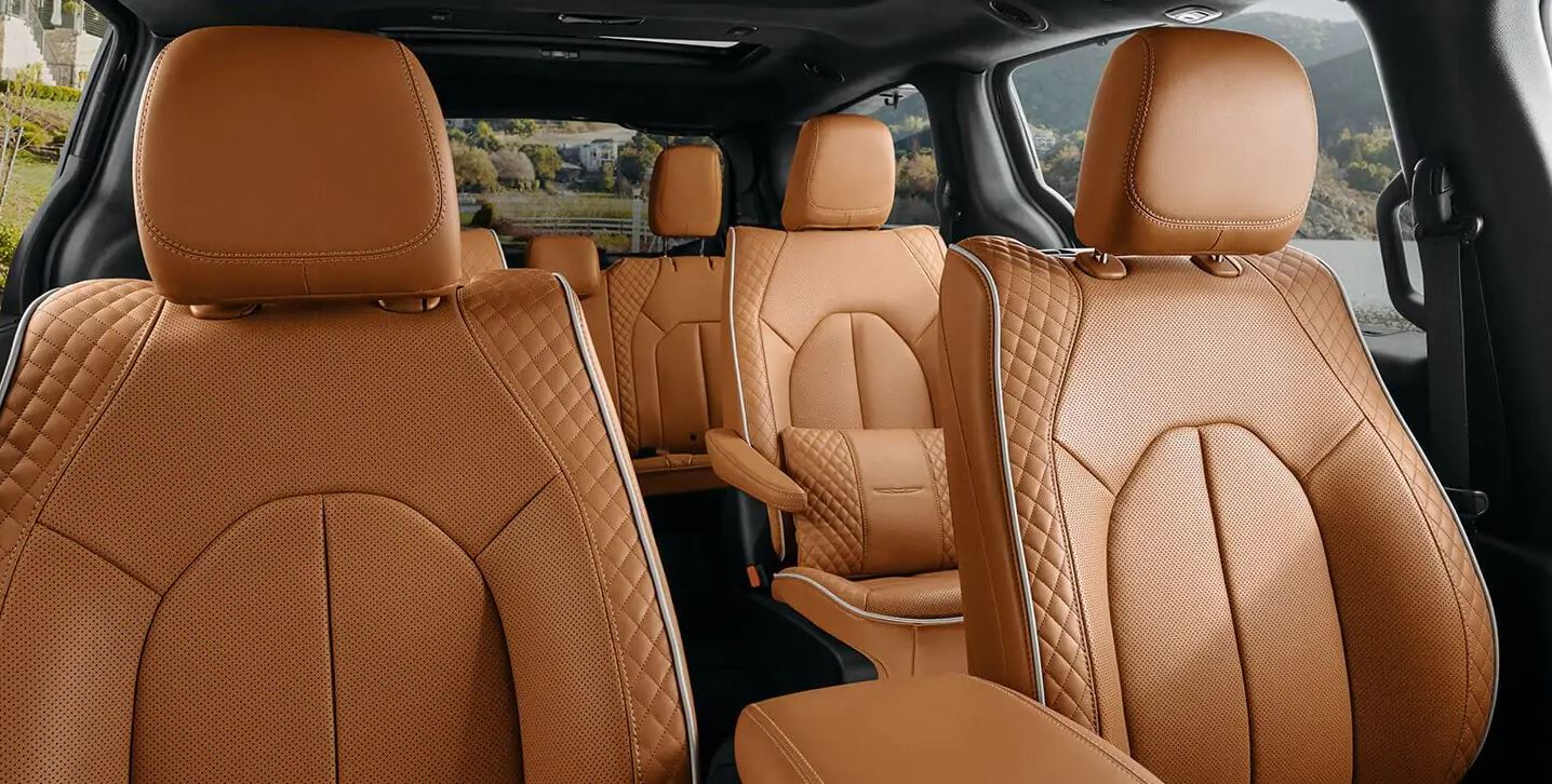 2021 Pacifica Front Seats