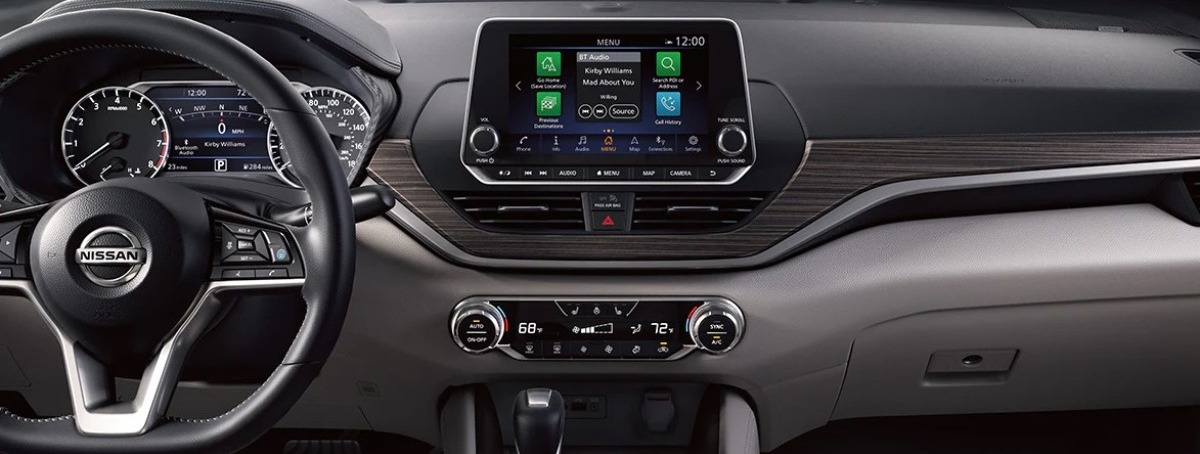 2021 Nissan Altima Dashboard