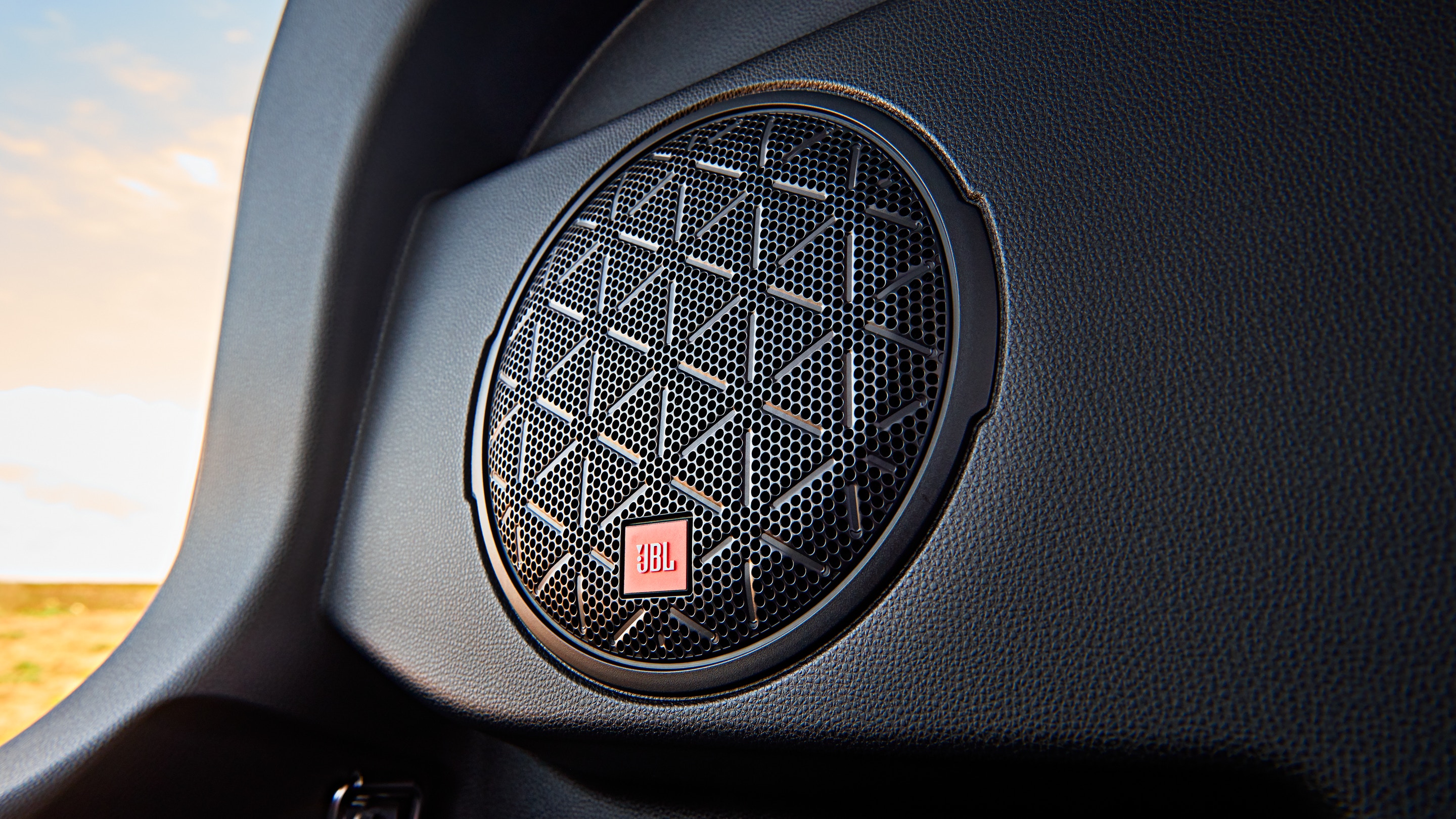 Speakers in the 2021 RAV4