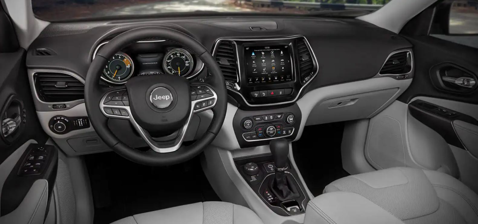 2021 Cherokee Cockpit
