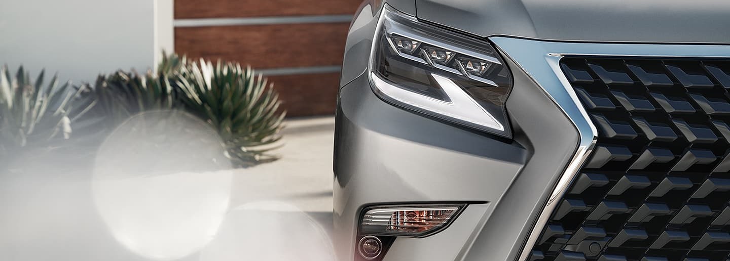 2021 Lexus vs Lincoln Safety Features near Washington, DC