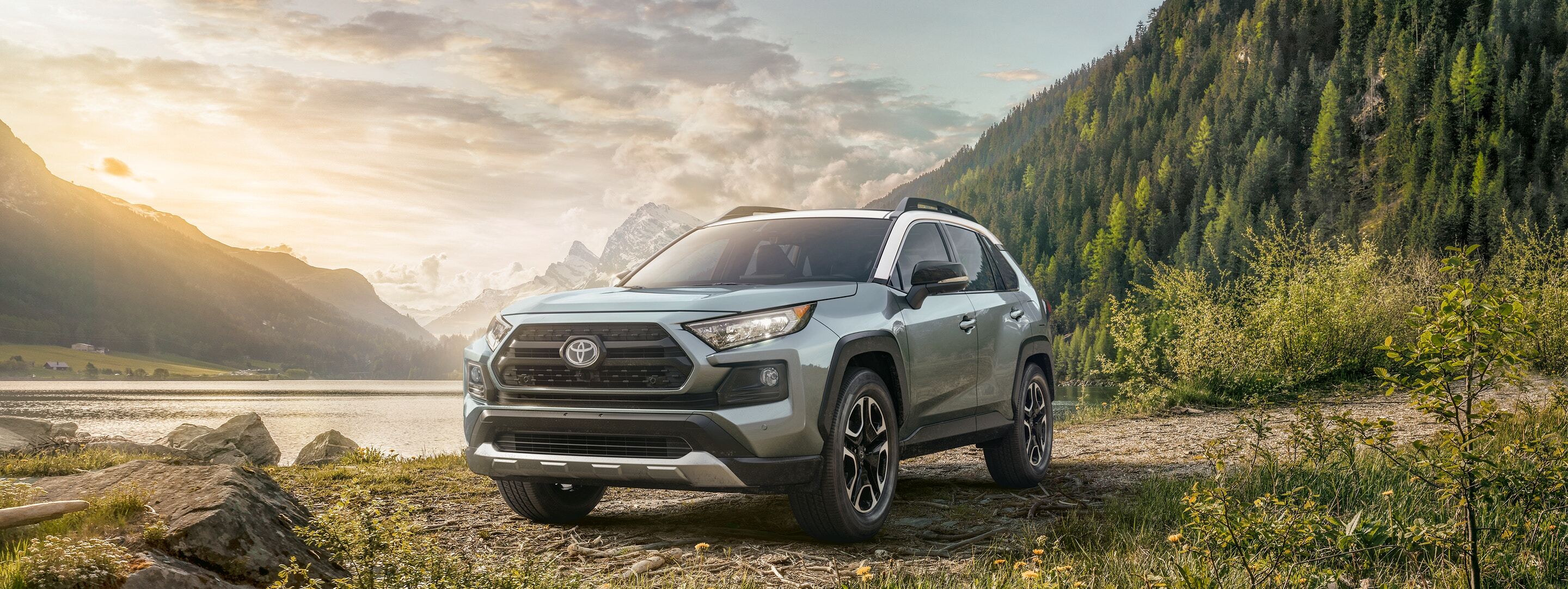 2021 Toyota RAV4 Lease near Elmhurst, IL
