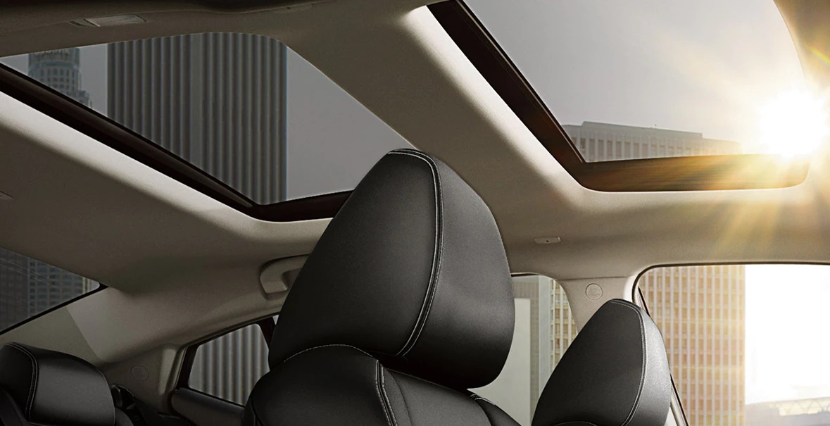 2021 Nissan Maxima Moonroof