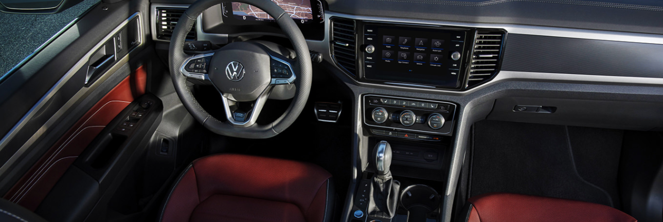 2021 Volkswagen Atlas Cross Sport Cockpit 
