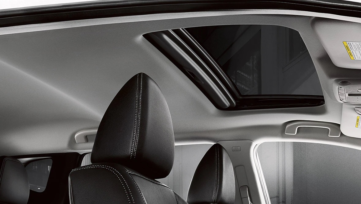 2021 Nissan Rogue Sport Moonroof