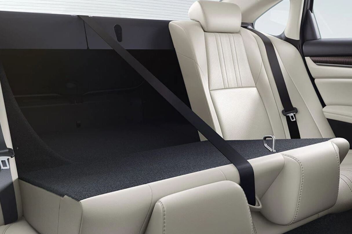 2021 Honda Accord Seating