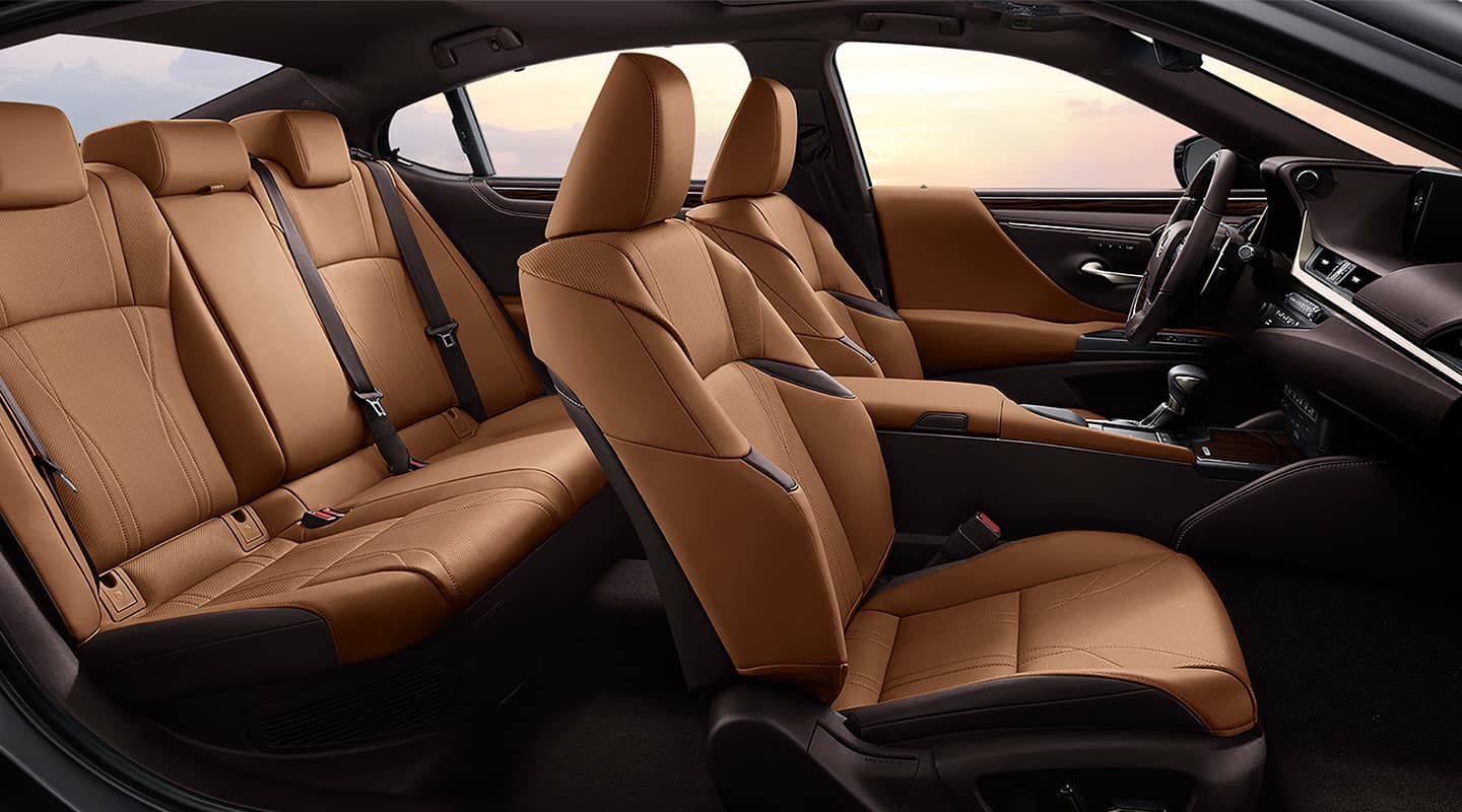 2021 ES 350 Seating