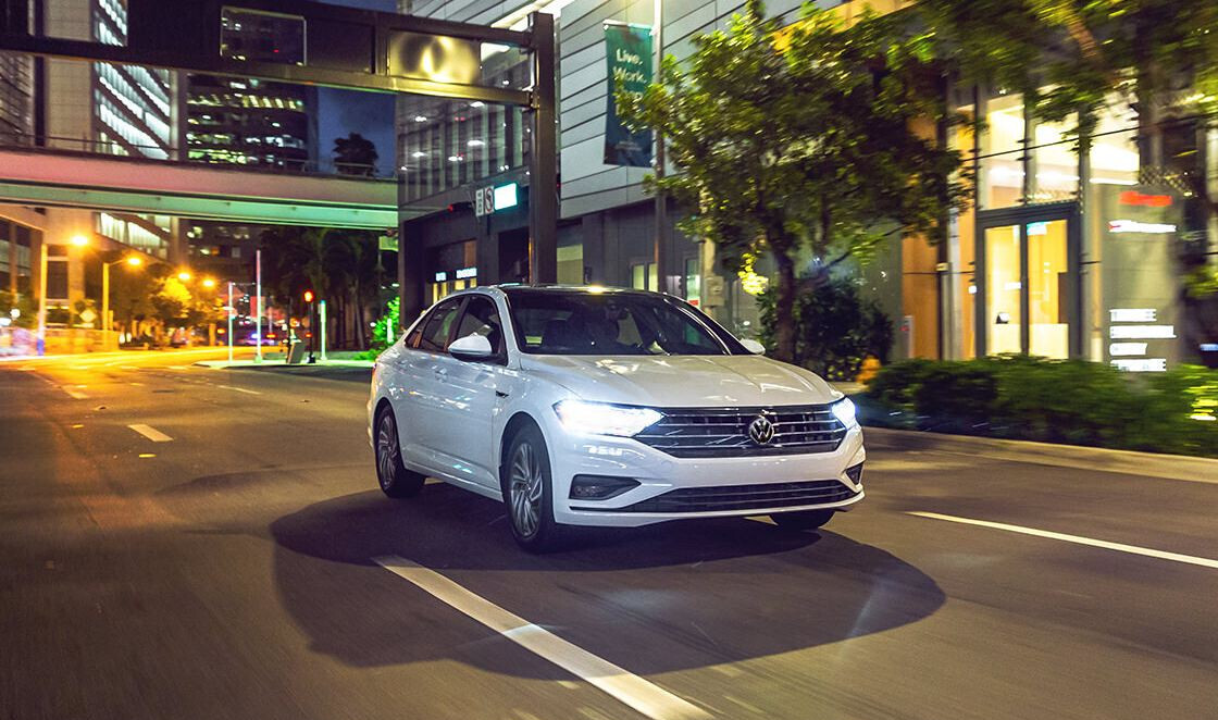 2021 Volkswagen Jetta vs 2021 Passat near Silver Spring, MD 