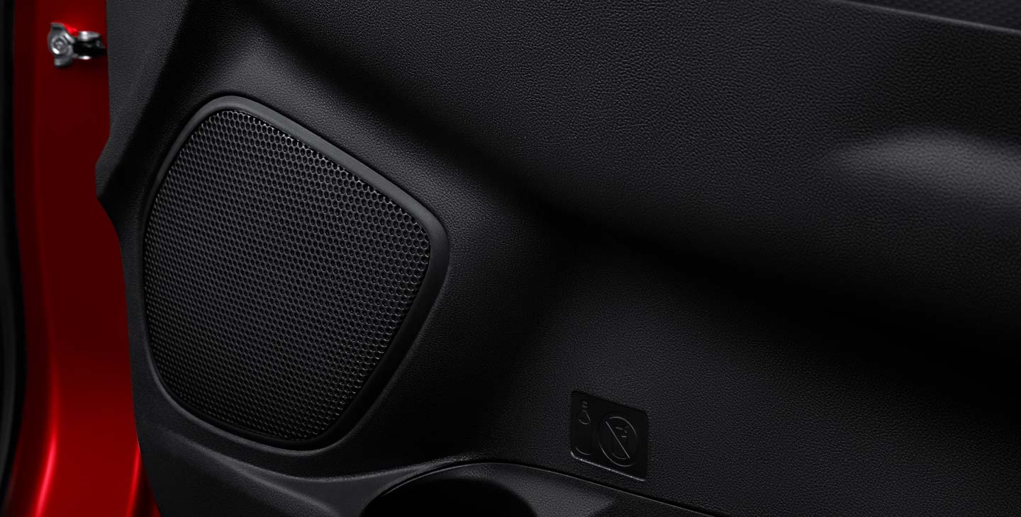 Speakers in the 2021 Outlander Sport