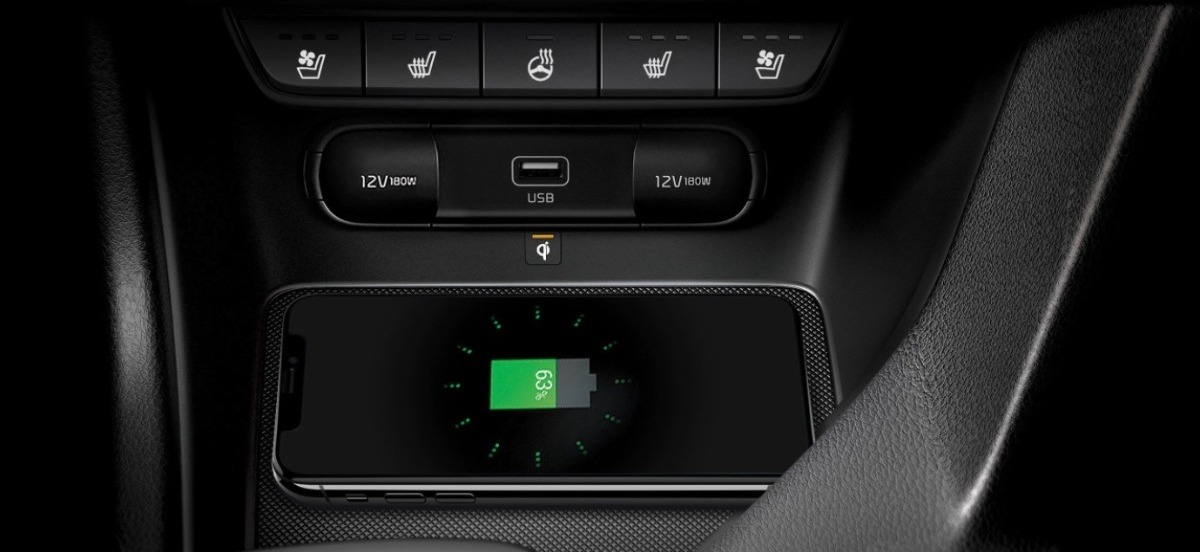 2022 Kia Sportage Wireless Charger