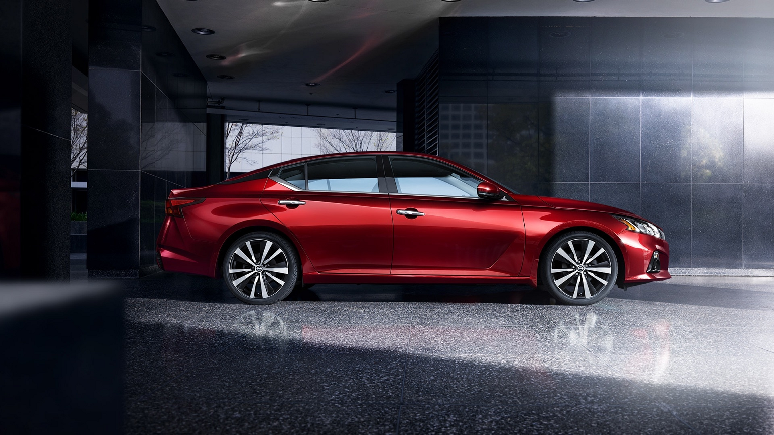 2021 Nissan Altima vs 2021 Toyota Camry near Woodbridge, VA