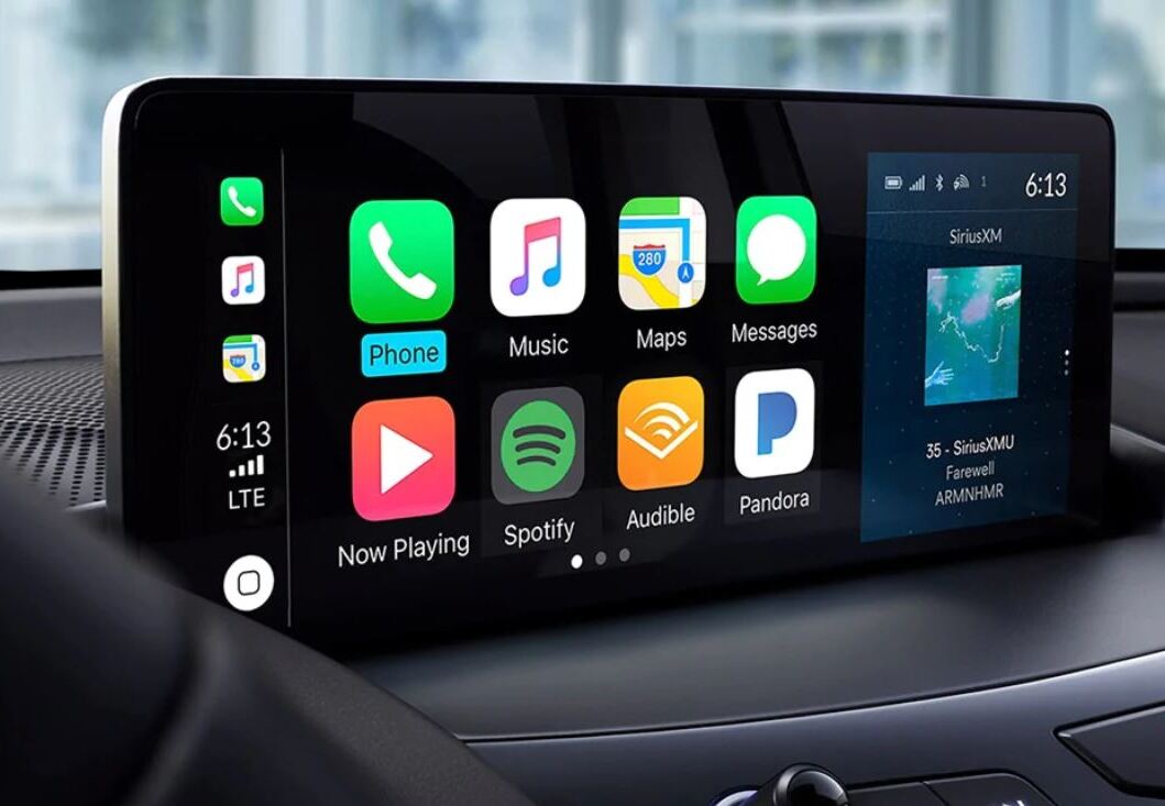 Touchscreen in the 2021 Acura RDX