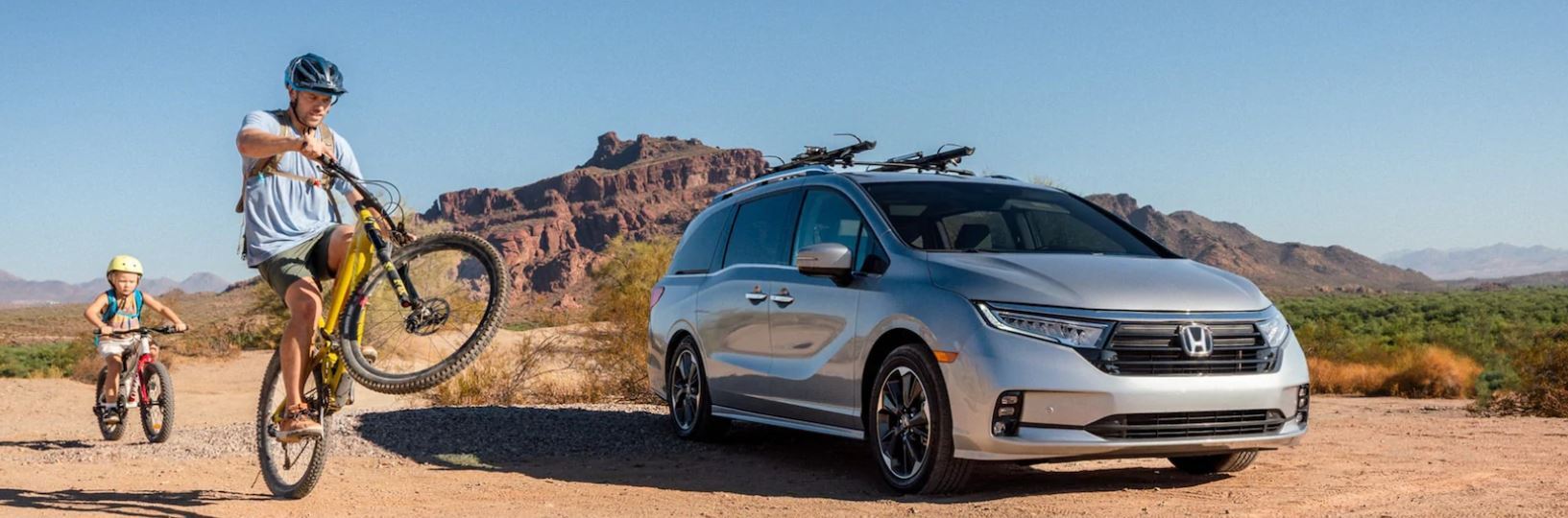 Honda Odyssey 2022 vs Toyota Sienna 2021 en Chantilly, VA