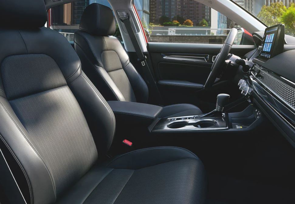 Front Seats of the 2022 Civic Sedan