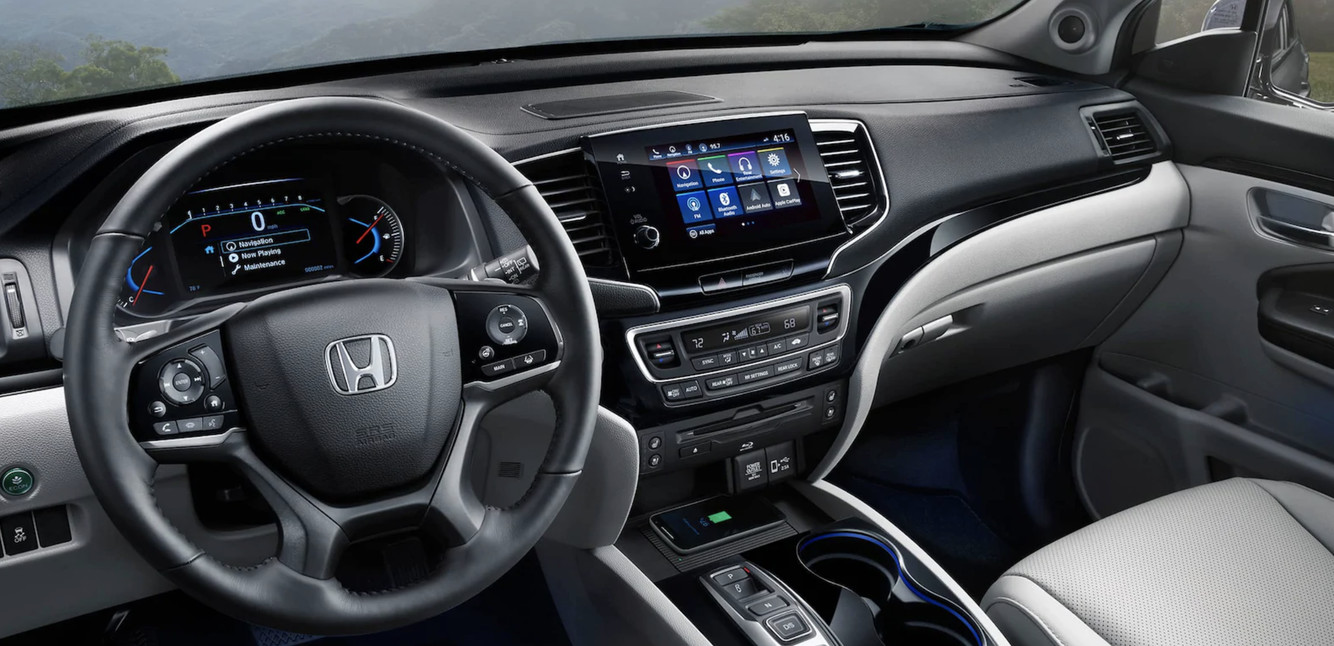 2021 Honda Pilot Cockpit 