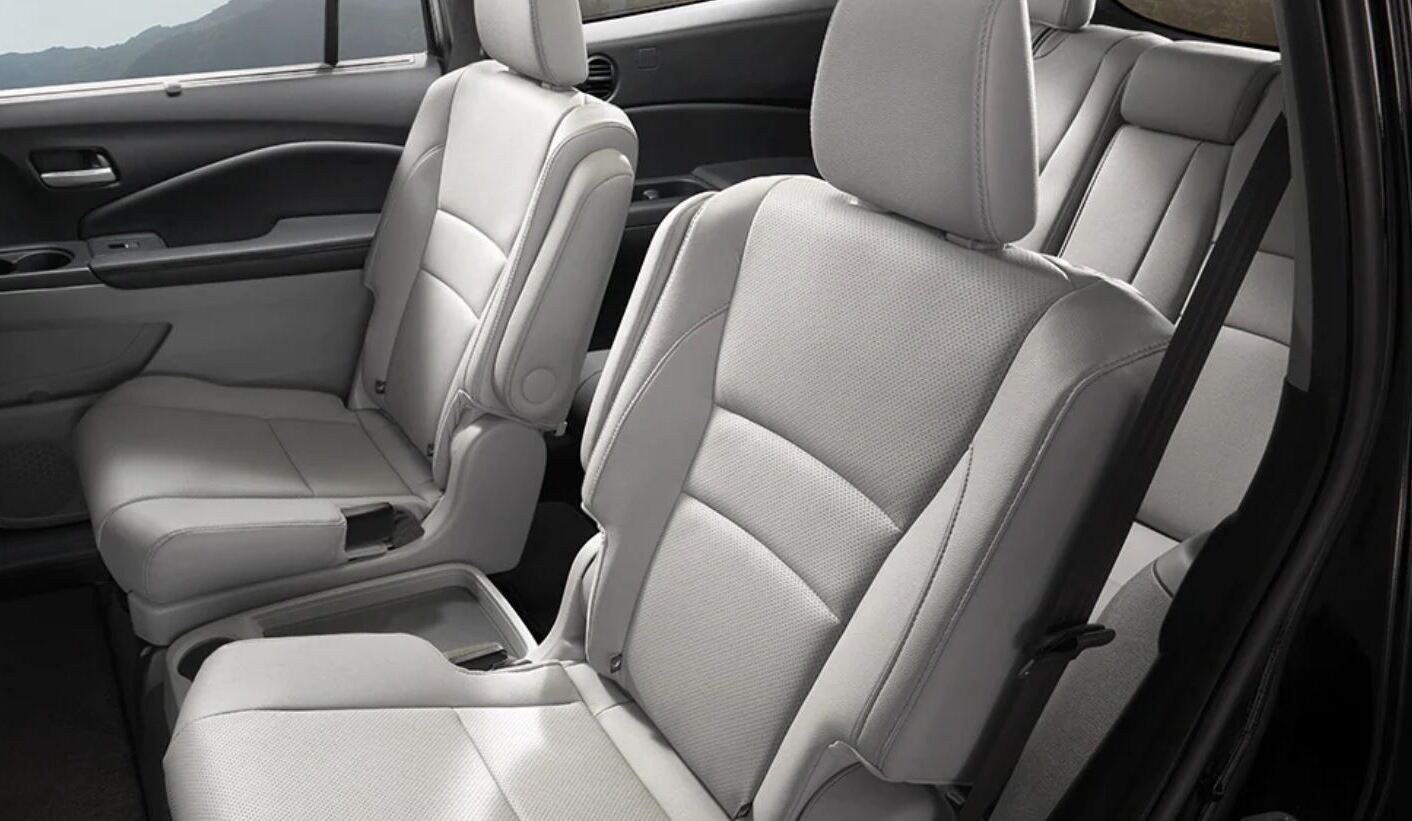 2022 Honda Pilot Seating