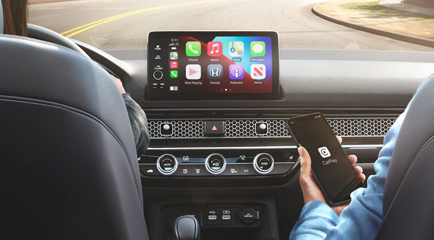 Touchscreen in the 2022 Civic Sedan