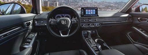 El renovado interior te permite disfrutar aún más de cada viaje.