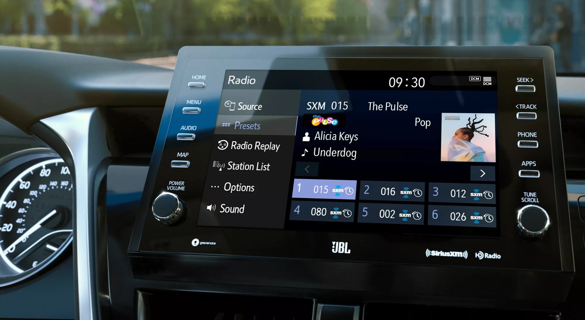 2022 Toyota Camry Hybrid Touchscreen