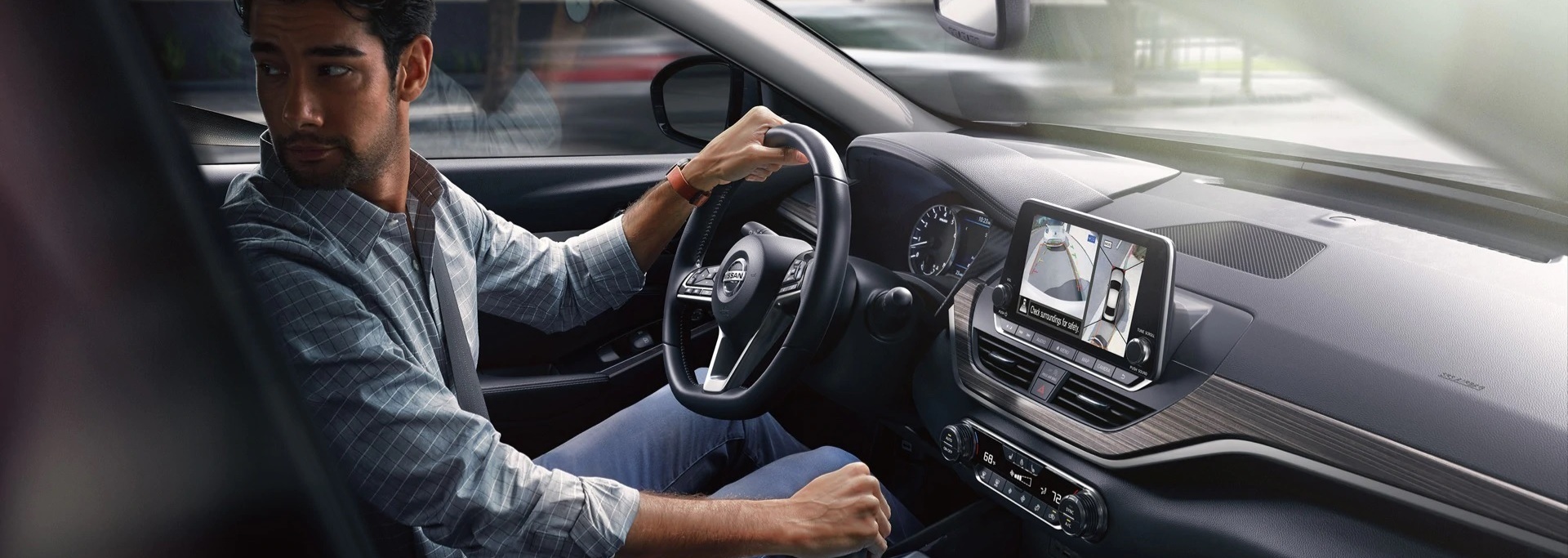 2021 Nissan Altima Cockpit