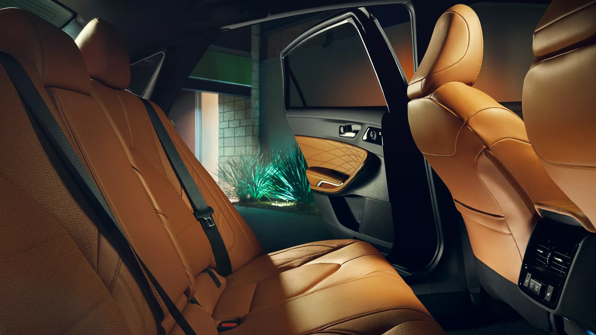 2022 Toyota Avalon Hybrid Seating