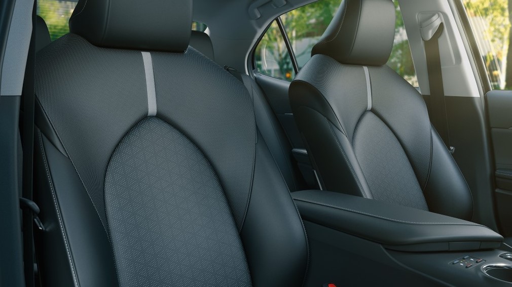 2022 Toyota Camry Hybrid Interior