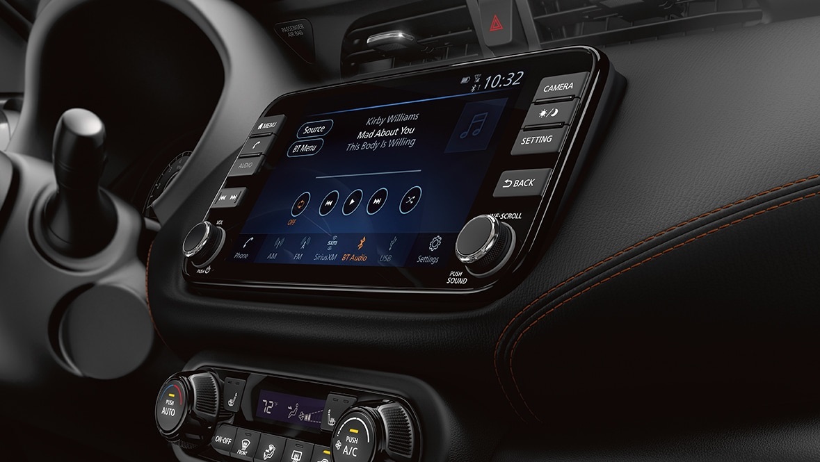 2021 Nissan Kicks Touchscreen