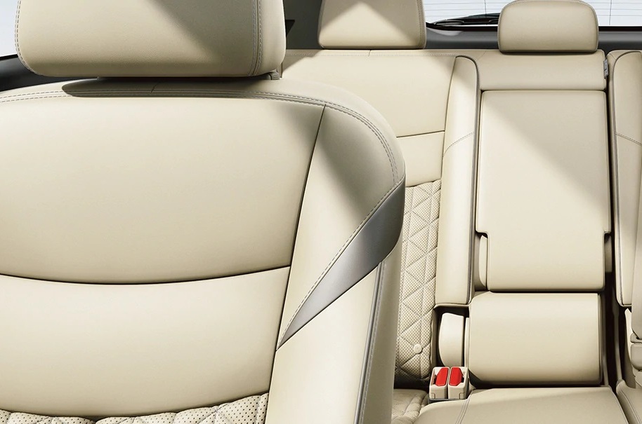 2021 Nissan Murano Seating