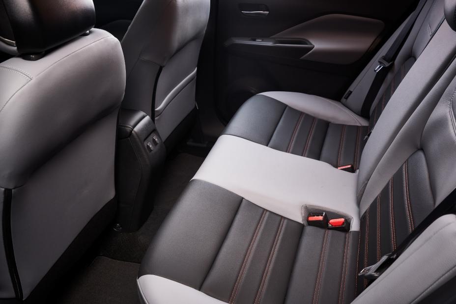 2021 Nissan Kicks Seating