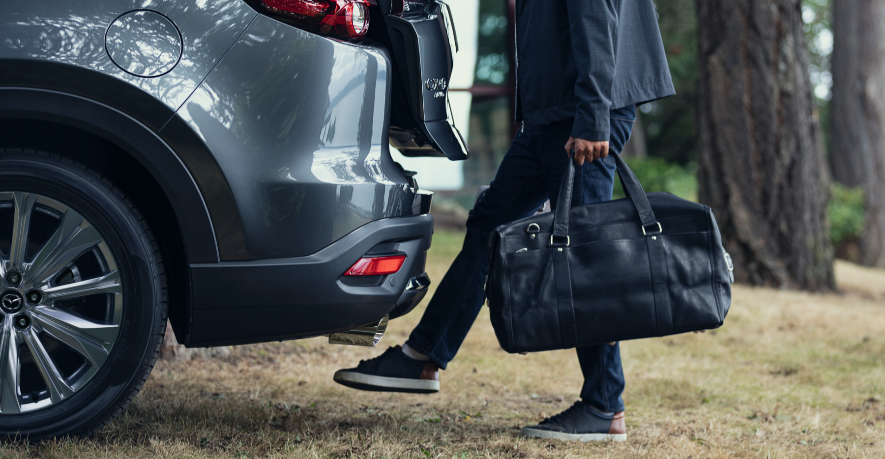 Power Liftgate in the 2021 MAZDA CX-9