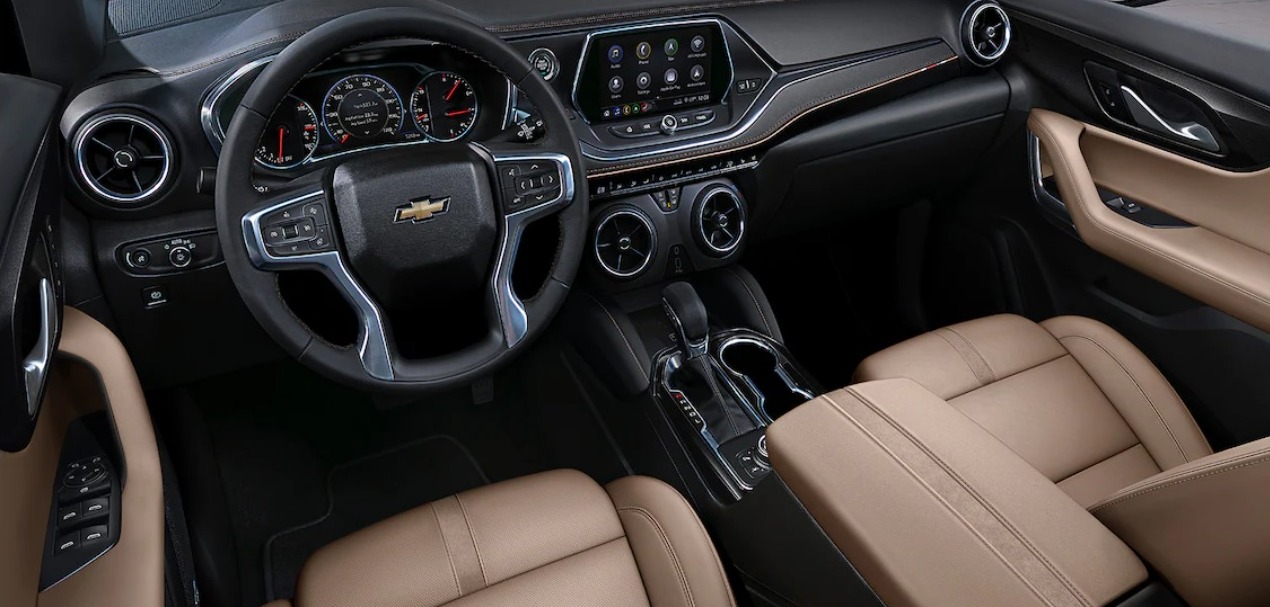  La Chevrolet Blazer 2021 cuenta con una pantalla color HD de 8 pulgadas en diagonal.