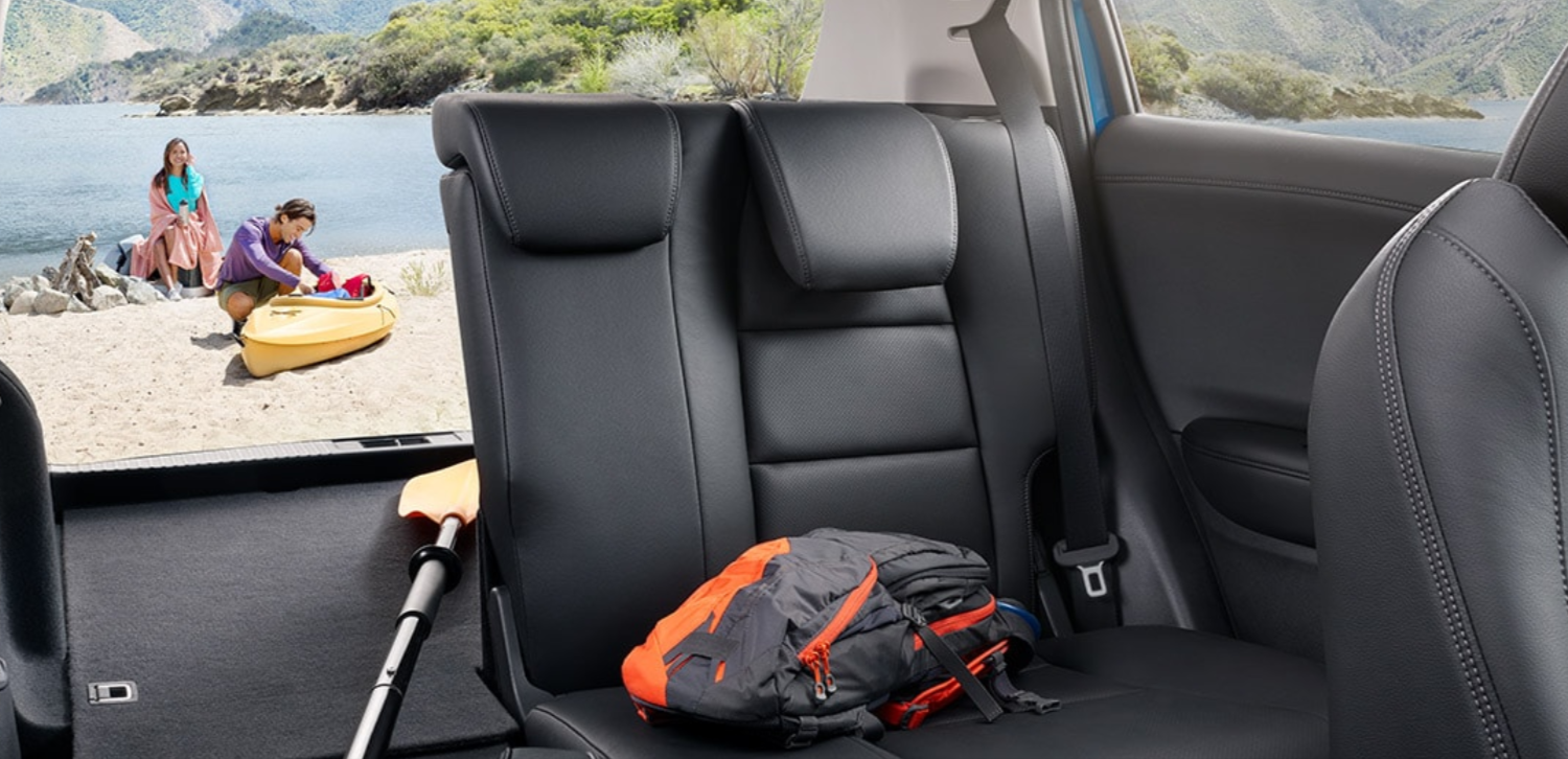 El interior es tan versátil que hasta puedes transportar artículos de ocho pies de largo.