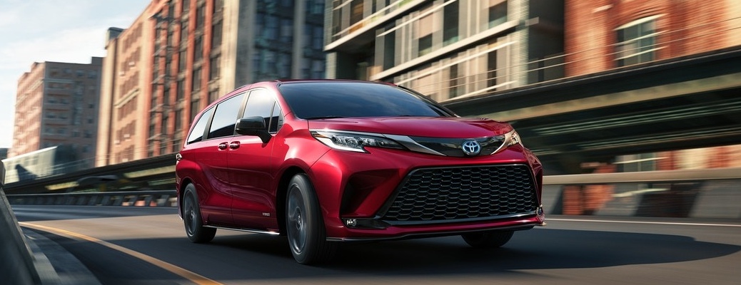 2021-toyota-sienna