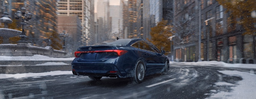 2021 Toyota Avalon AWD driving away
